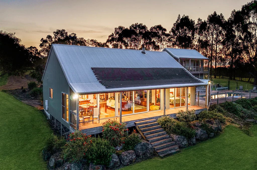 41 Heath Marsh Road, Panmure, VIC 3265