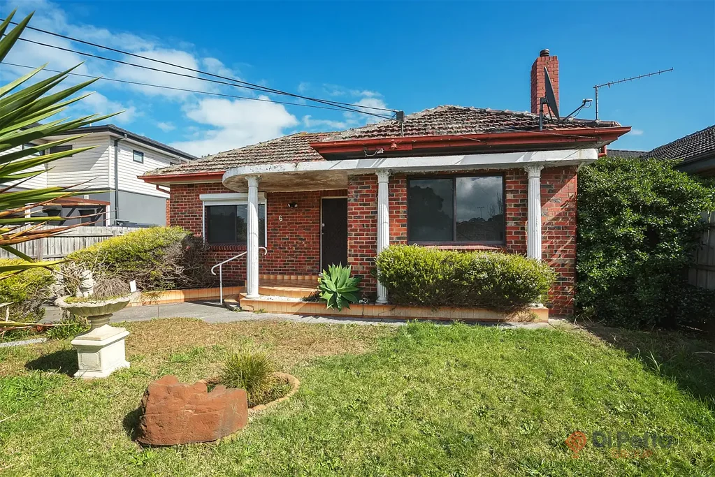 Noble Park 3Phòng ngủ Bring your toolbox and unlock the potential of 6 Lesley Grove