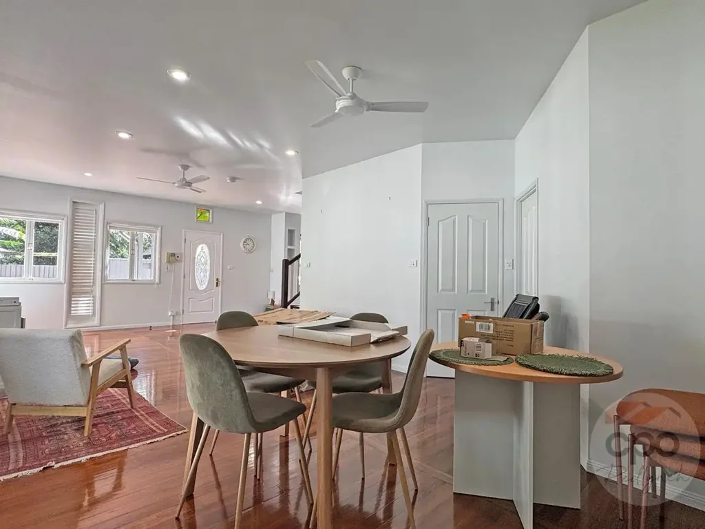 179 Jensen Street, Whitfield, QLD 4870, 2 Bedrooms, 2 Bathrooms, House