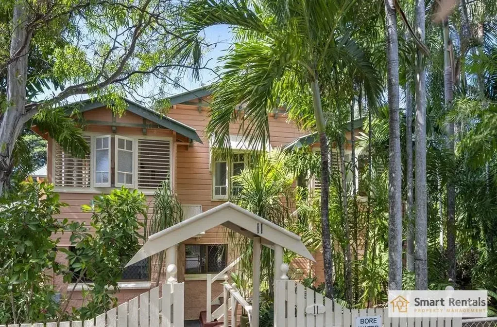 Classic Queenslander Charm in Mysterton