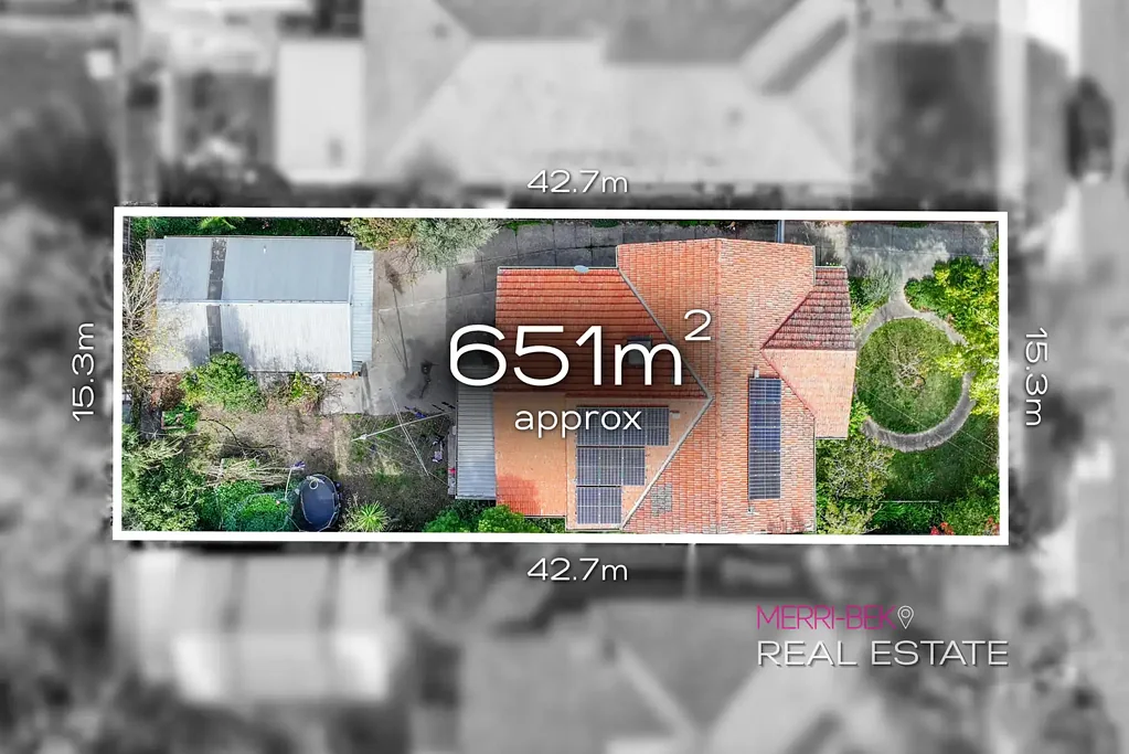 Preston 4房 宽敞地块 15.3m宽 651m²面积 地段优越 交通便捷 生活便利 潜力无限 Position, Potential & Possibility on 651m² (Approx.)