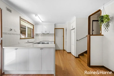 18 Welsh Street, Kyneton, VIC 3444, 3 રૂમ, 2 બાથરૂમ, House