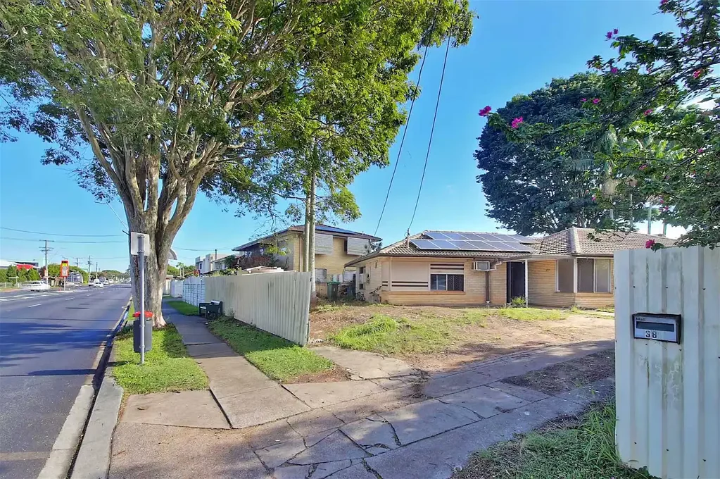 Spacious Four-Bedroom Home in a Prime MacGregor Location