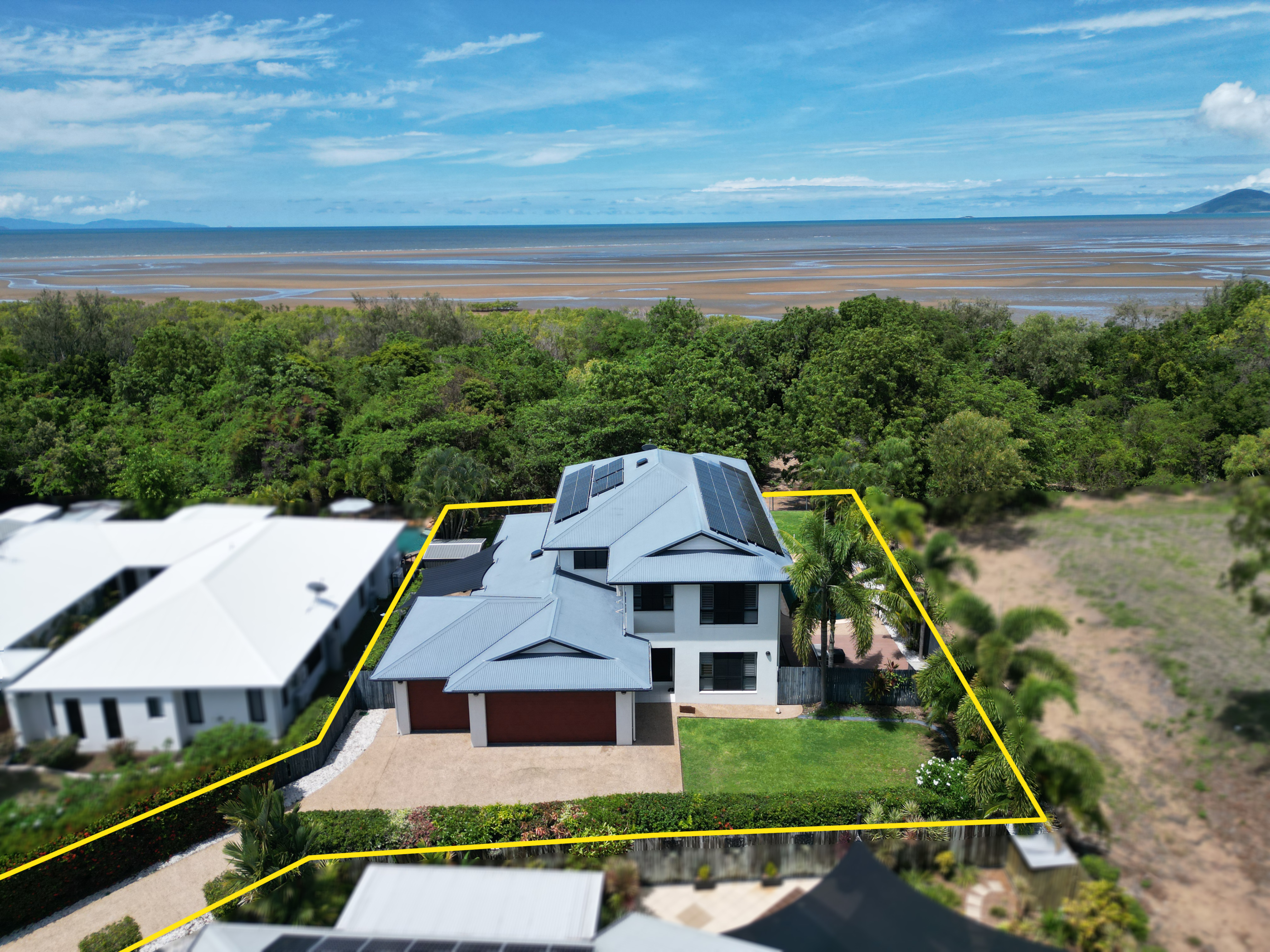 11 MARGARITA CT, BUSHLAND BEACH QLD 4818, 0房, 0浴, House