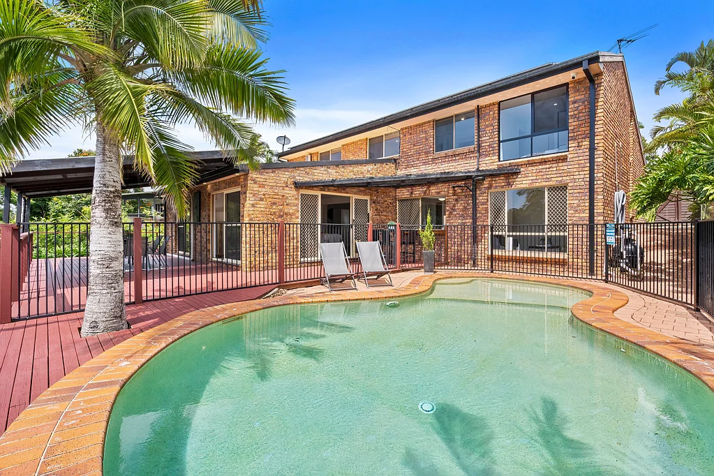 16 Palona Place, Ashmore, QLD 4214