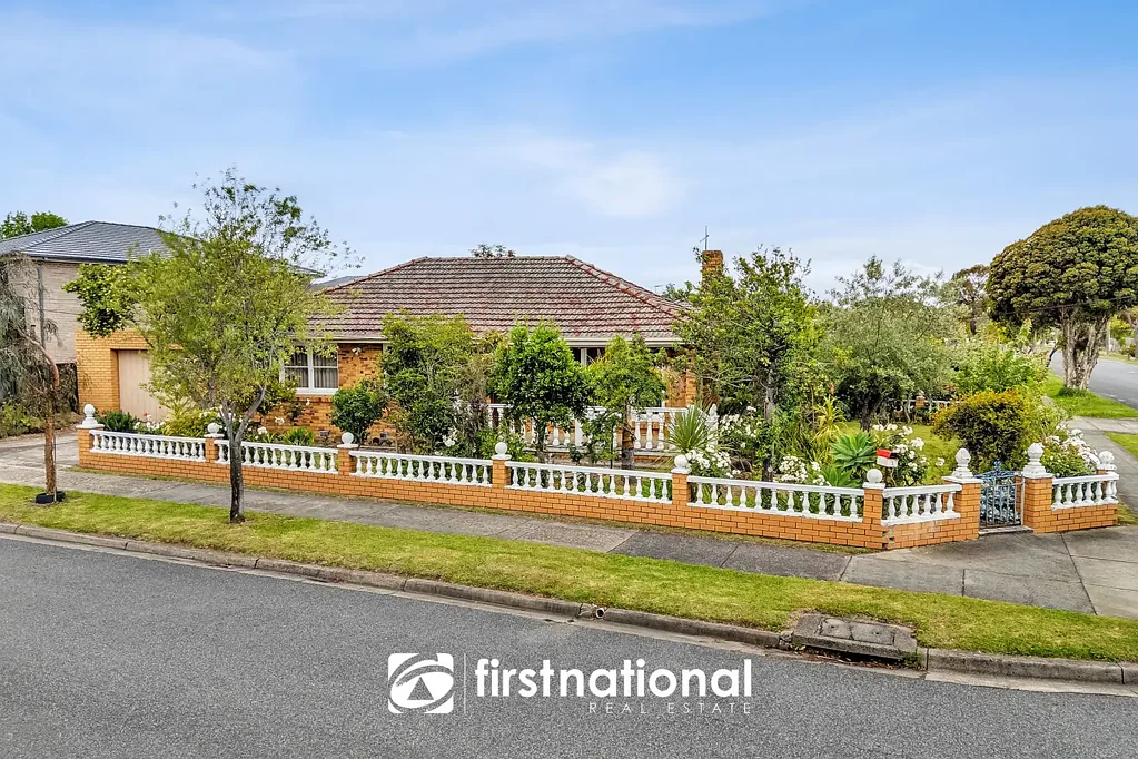 1 Charles Avenue, Springvale, VIC 3171