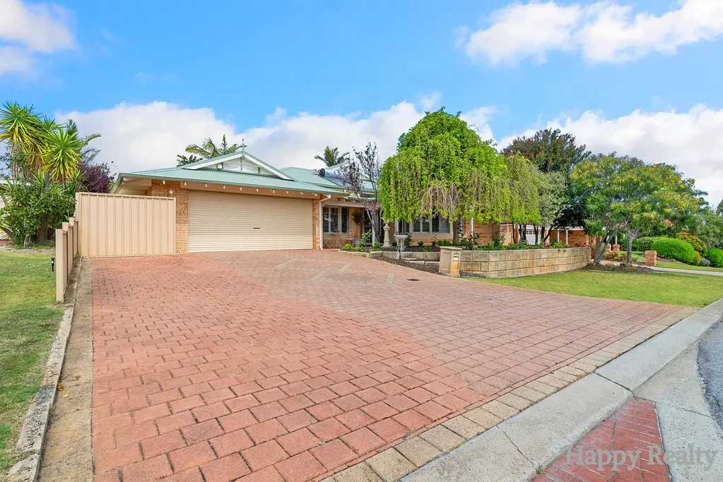 Canning Vale 4房  Immaculate Living in a Peaceful Pocket