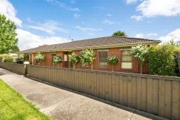 126 Solar Drive, Whittington