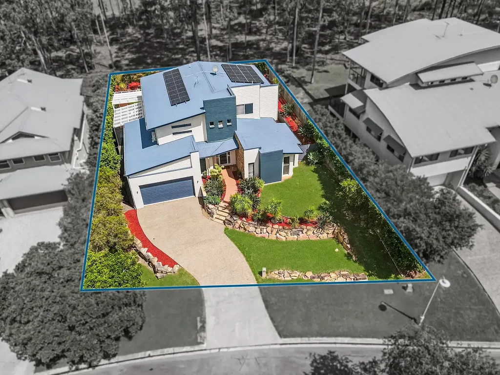 Brookwater 4Kwarto Luxury Golf Course Living Backing the 10th Fairway