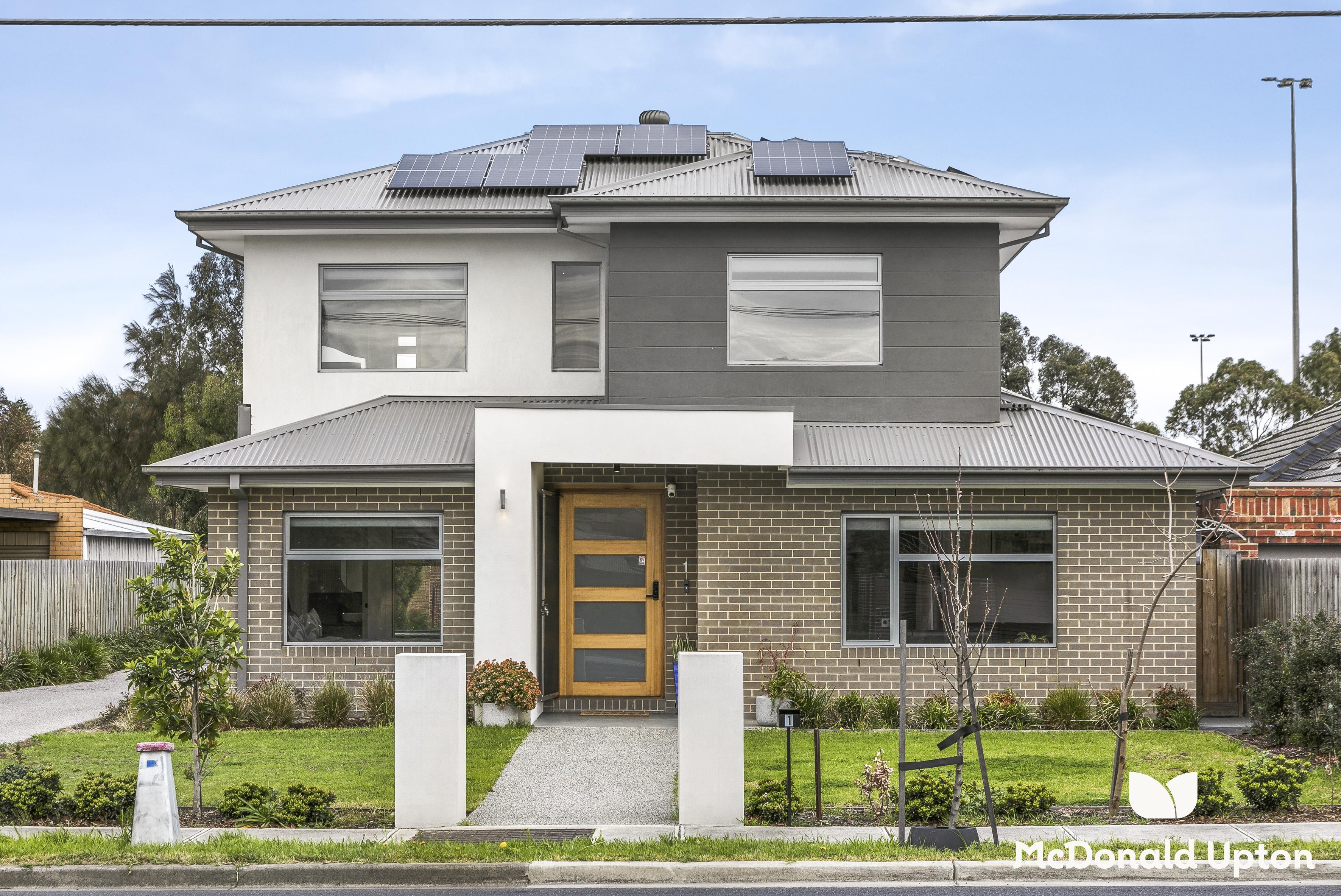 521 PASCOE VALE RD, PASCOE VALE VIC 3044, 0 Kuwarto, 0 Banyo, Townhouse