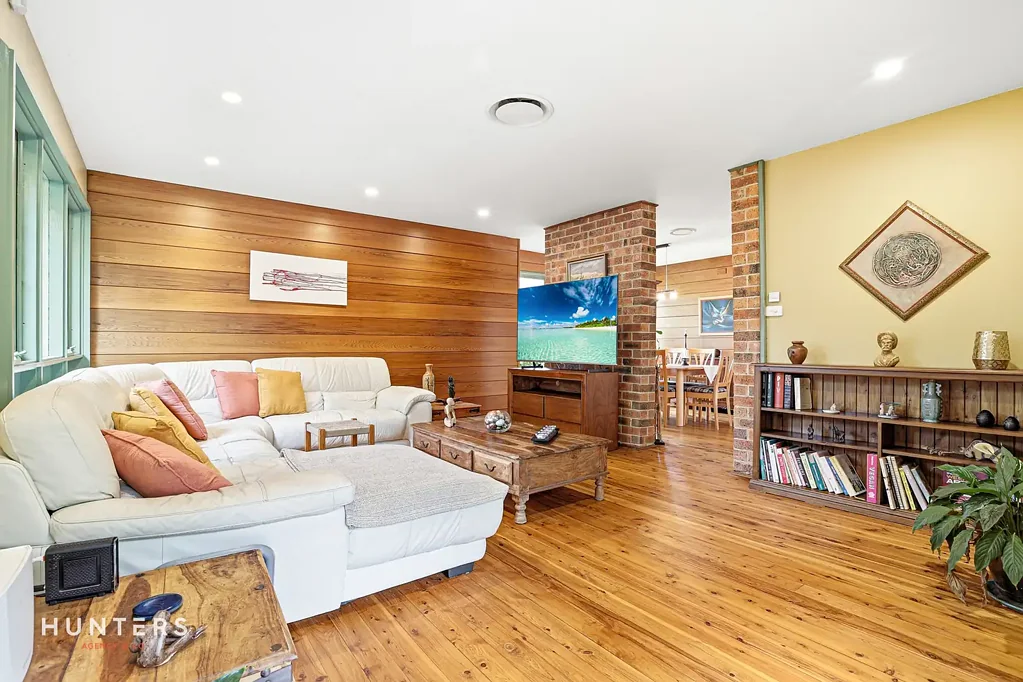 North Rocks 5chambre Grand Family Living in a Blue-Chip Setting