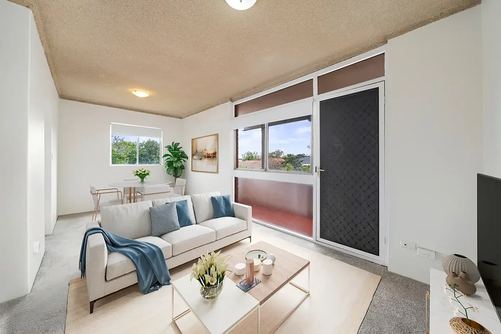 Wiley Park 2ਬੈੱਡਰੂਮ Under contract by the Ralph Team....