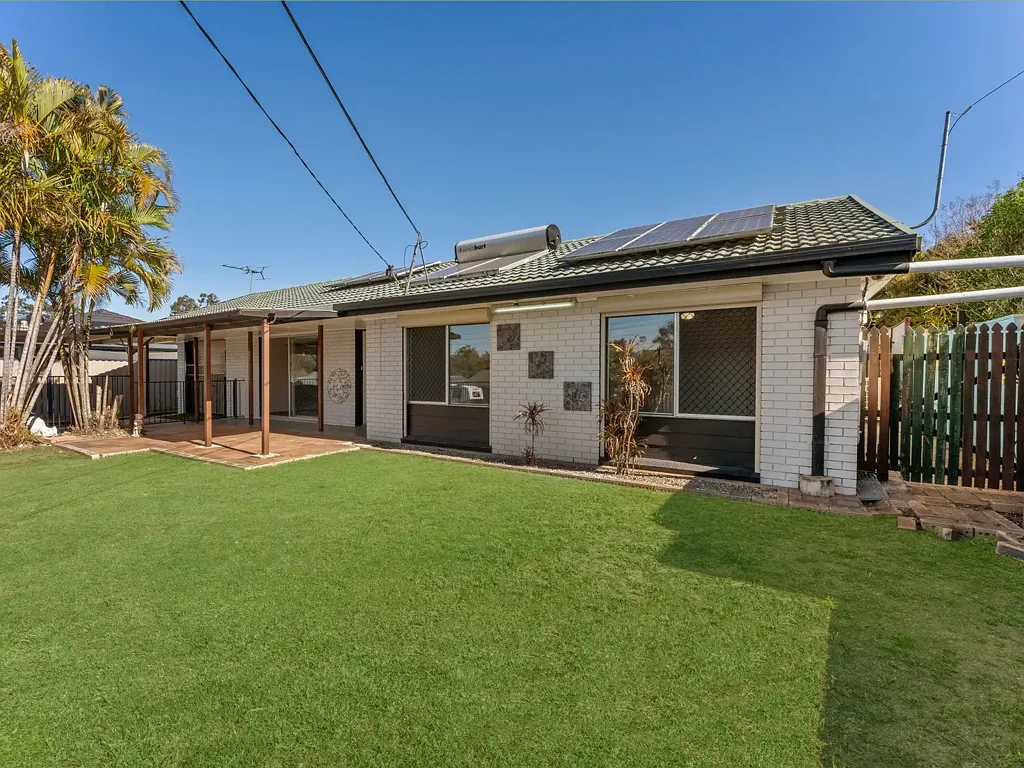 Collingwood Park 3ਬੈੱਡਰੂਮ North-Facing Gem on Generous Block – Ideal First Home or Investment! - Open Sunday (31st) from 9.30am - 10.00am