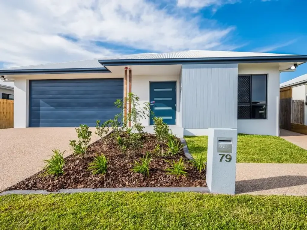 Bohle Plains 4غرفة نوم Fully Compliant SDA Asset – Built for Long-Term Returns
79 Periwinkle Way, Bohle Plains Qld 4817