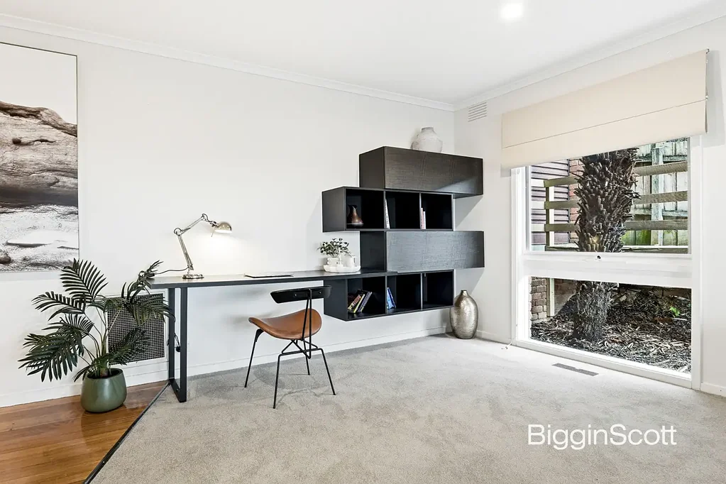 Wheelers Hill 4બેડરૂમ ELEVATED FAMILY LIVING WITH PANORAMIC DANDENONG RANGES VIEWS!