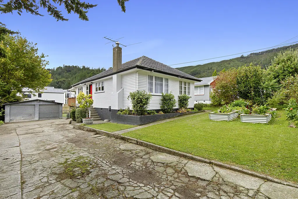 43 Hay Street, Naenae, Lower Hutt, Wellington
