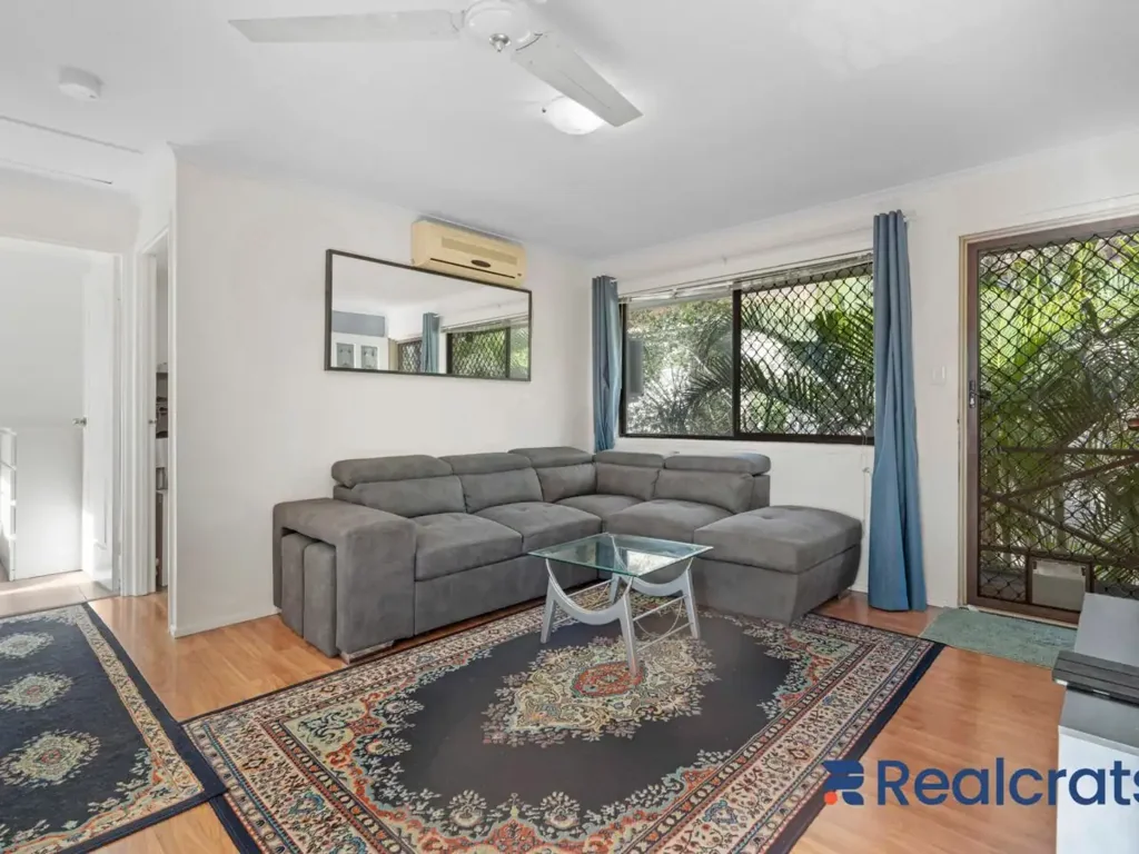 Logan Central 3 Slaapkamer Charming Townhouse, Prime Location