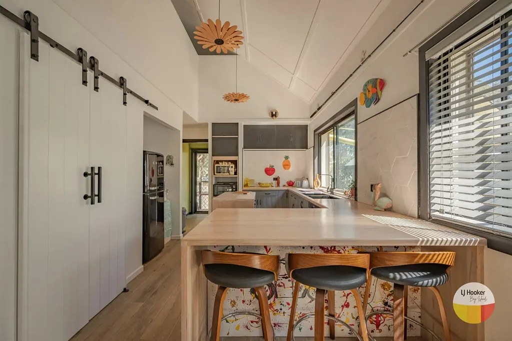 Russell Island 2 Bedroom Not Just A Home, A Northern Adventure In Style And Personality