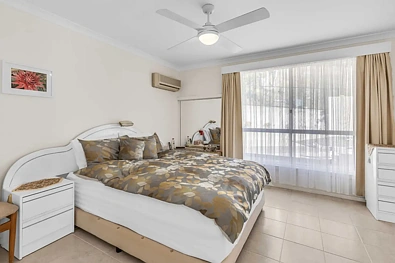 1/3 View Street, Burleigh Heads, QLD 4220, 5 slaapkamers, 3 badkamers, Apartment