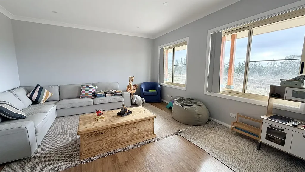 Premium Family Home : Comfort meets Country Charm
