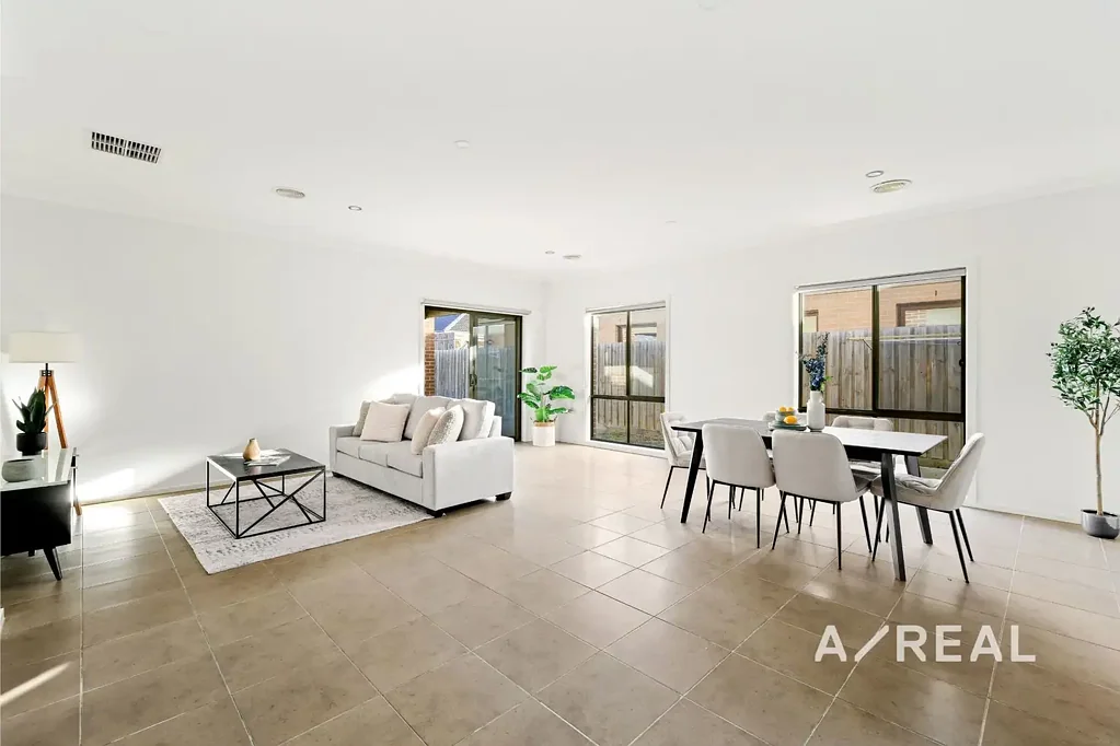 12 Vautier Avenue, Mickleham, VIC 3064
