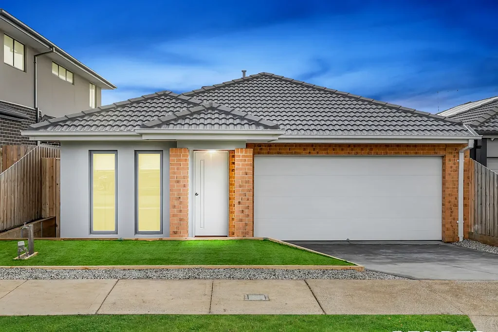 Spacious home in an ideal location!!