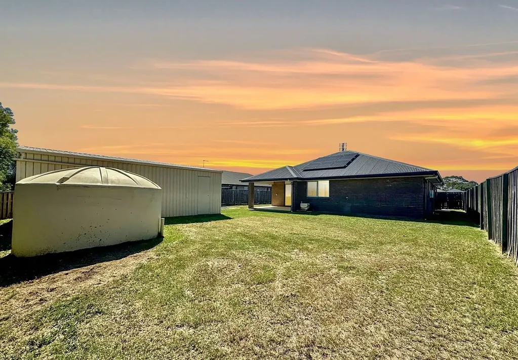 5 Hayes Close, Chinchilla, QLD 4413