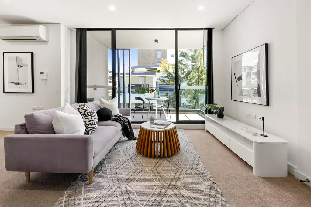 A303/18 Pinnacle Street, Miranda, NSW 2228