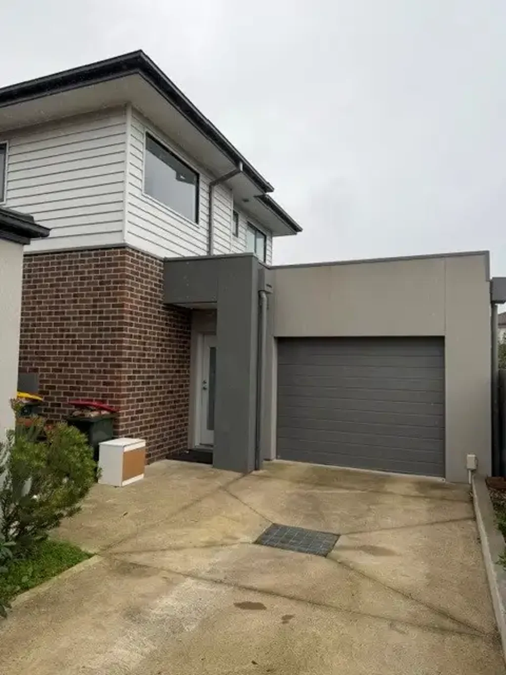Beautifully designed and well positioned.
