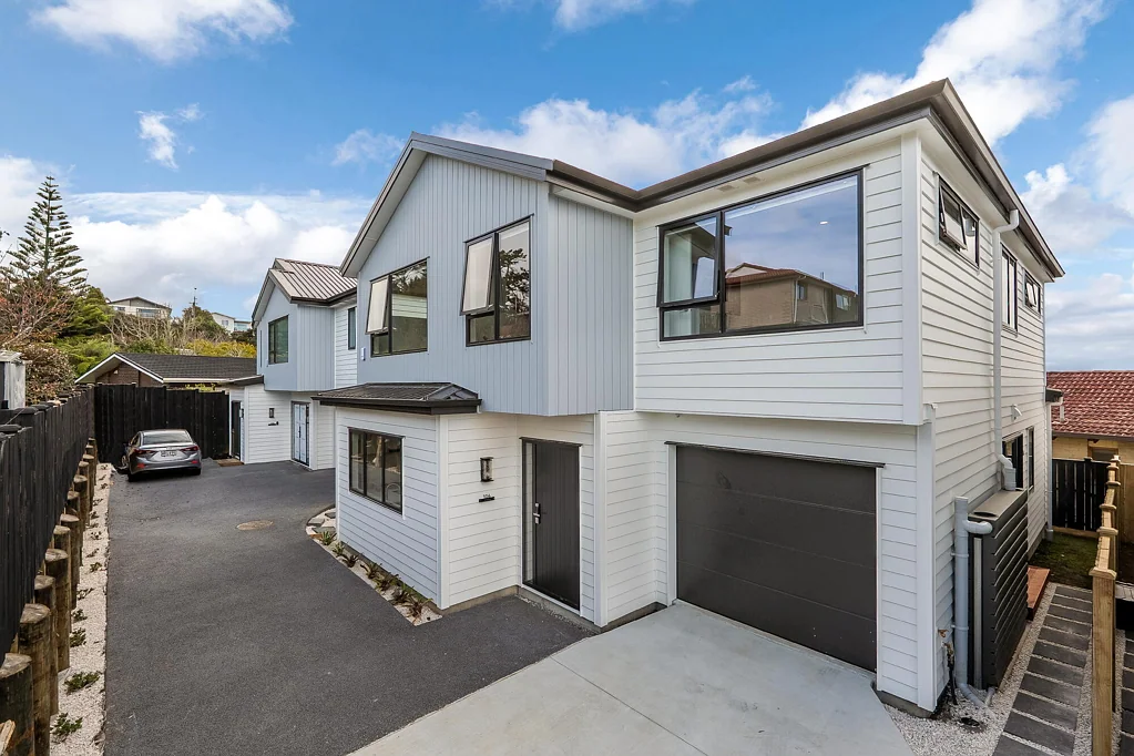 Browns Bay 5 Bedroom Turn the Key to Brand New Living
