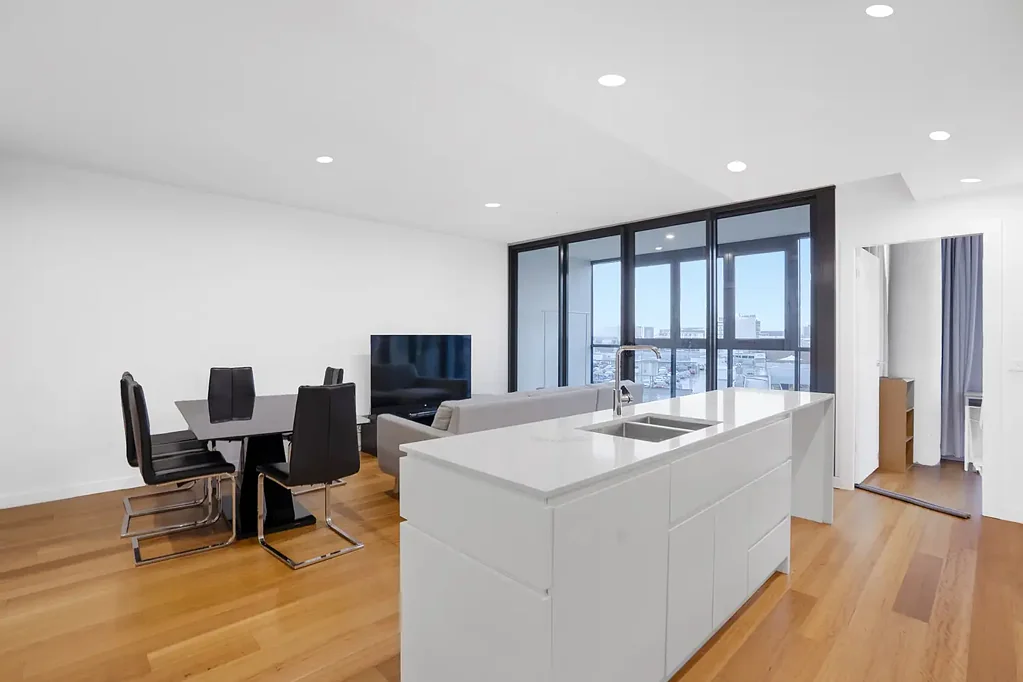 The Mark | Wonderful fully furnished 3 bedroom in the heart of Canberra City