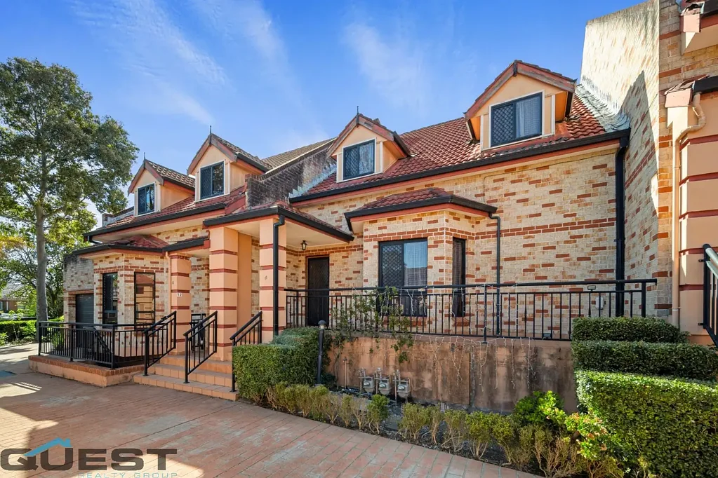 Greenacre 3ਬੈੱਡਰੂਮ Massive Townhouse, Ideal Location
