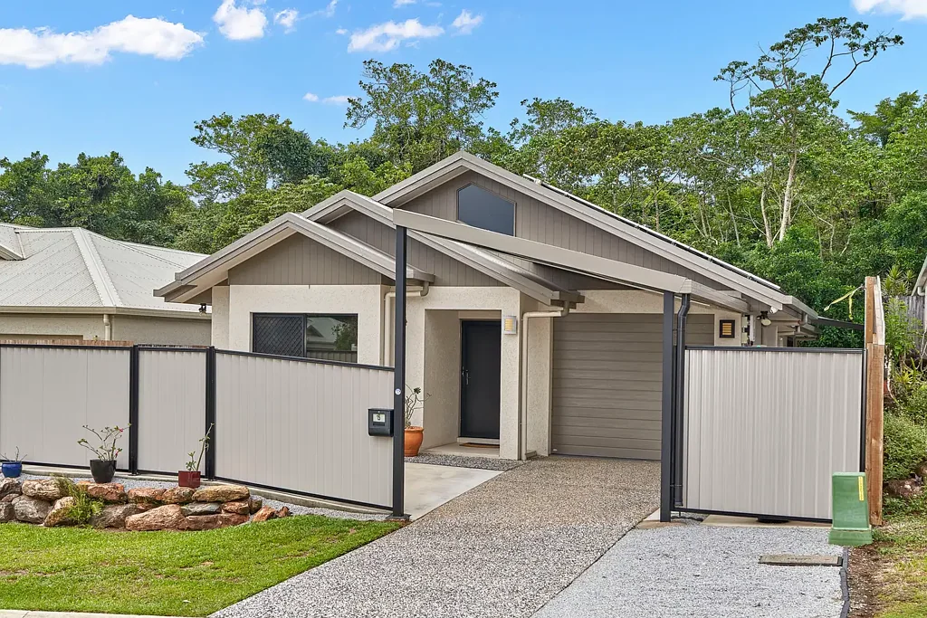 15 Balsam Green, Mount Sheridan, QLD 4868