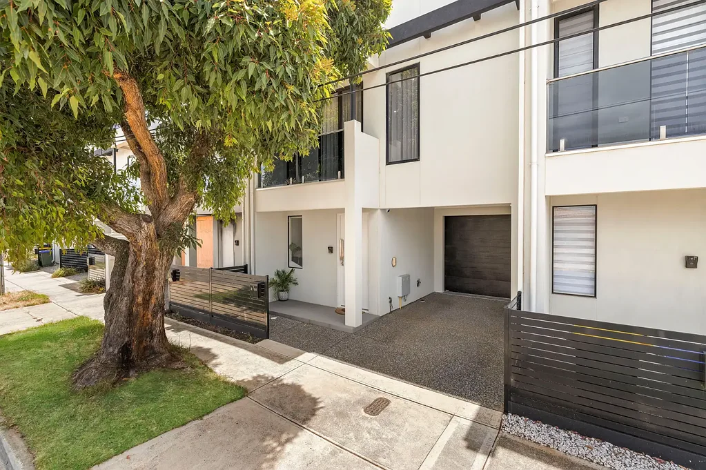 2/68 Nelson Avenue, Flinders Park, SA 5025
