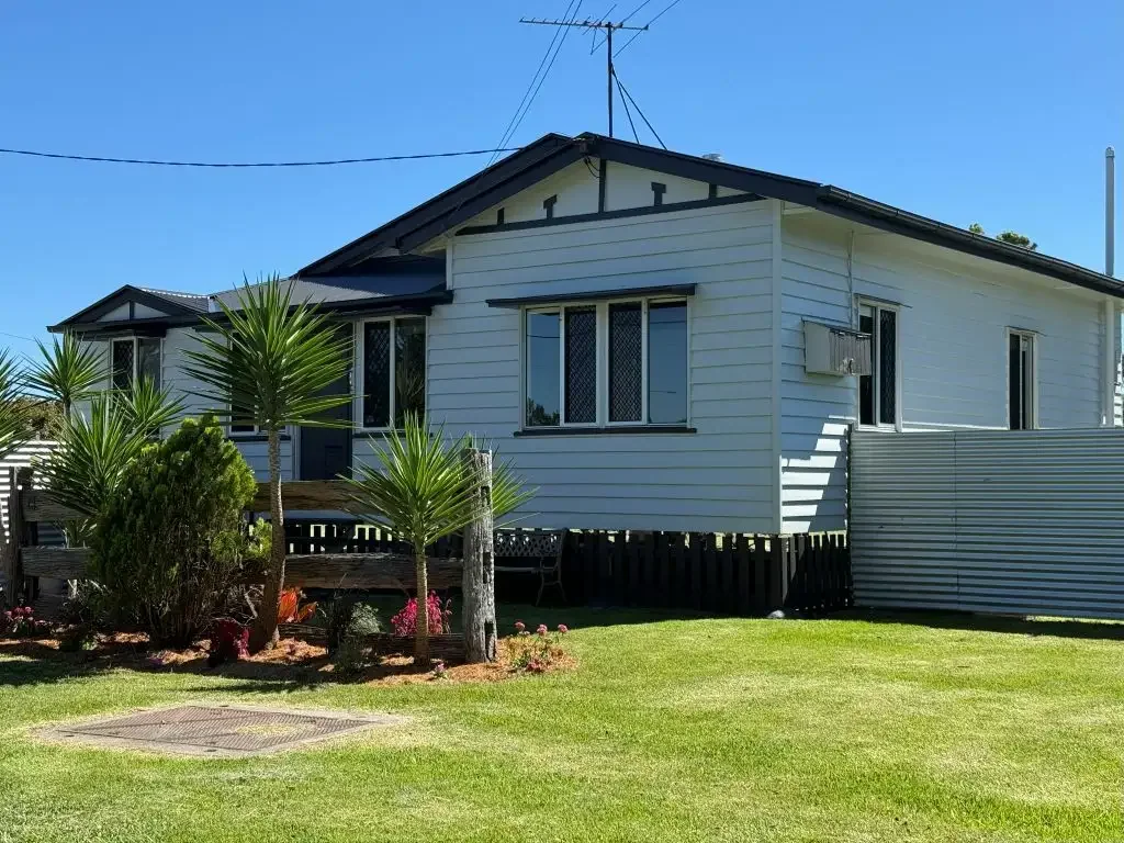 13 Mccosker Dr, Dalveen, QLD 4374