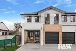 8 B MAVIS ST, Rooty Hill