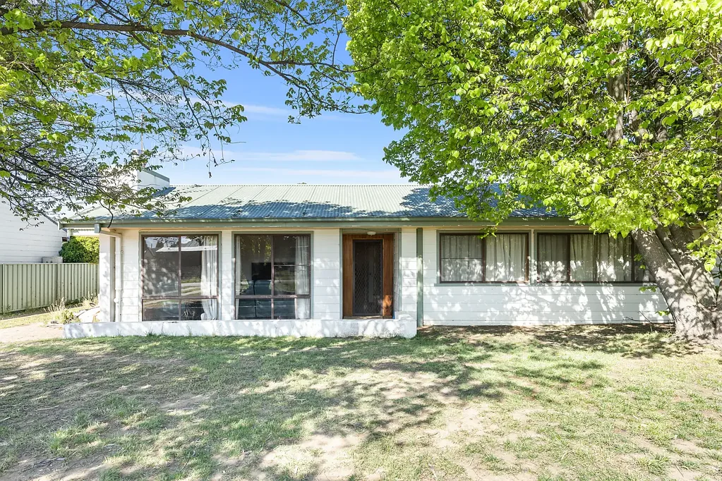 33 Wattle Street, Berridale, NSW 2628
