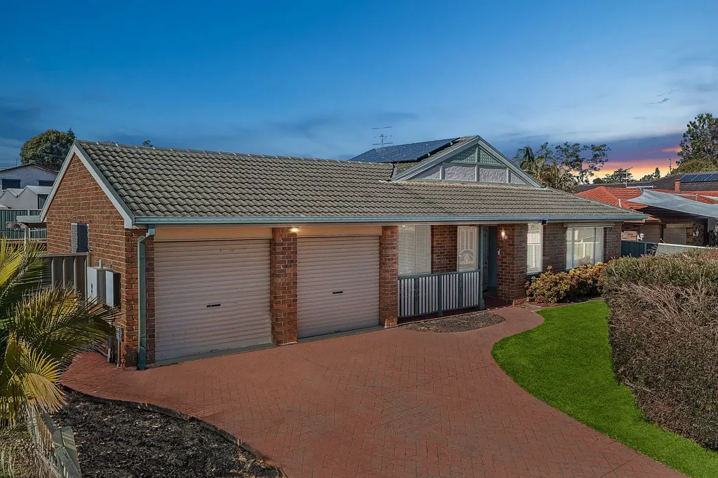 7 Bristol Close, Kanwal, NSW 2259
