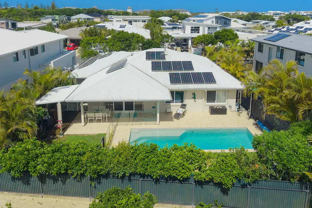 Kingscliff 4chambre Unique in Salt Village – Relaxed Coastal Lifestyle!