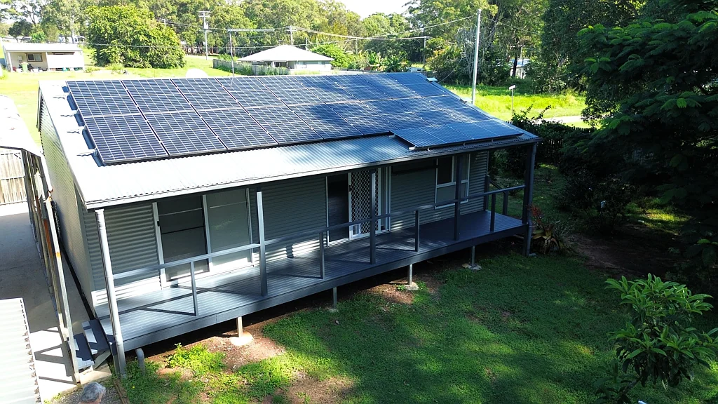 Russell Island 2Kwarto Home on Corner Block with Parkland Views.