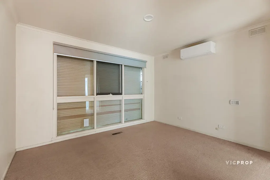 Space, Charm & Inviting Warmth
