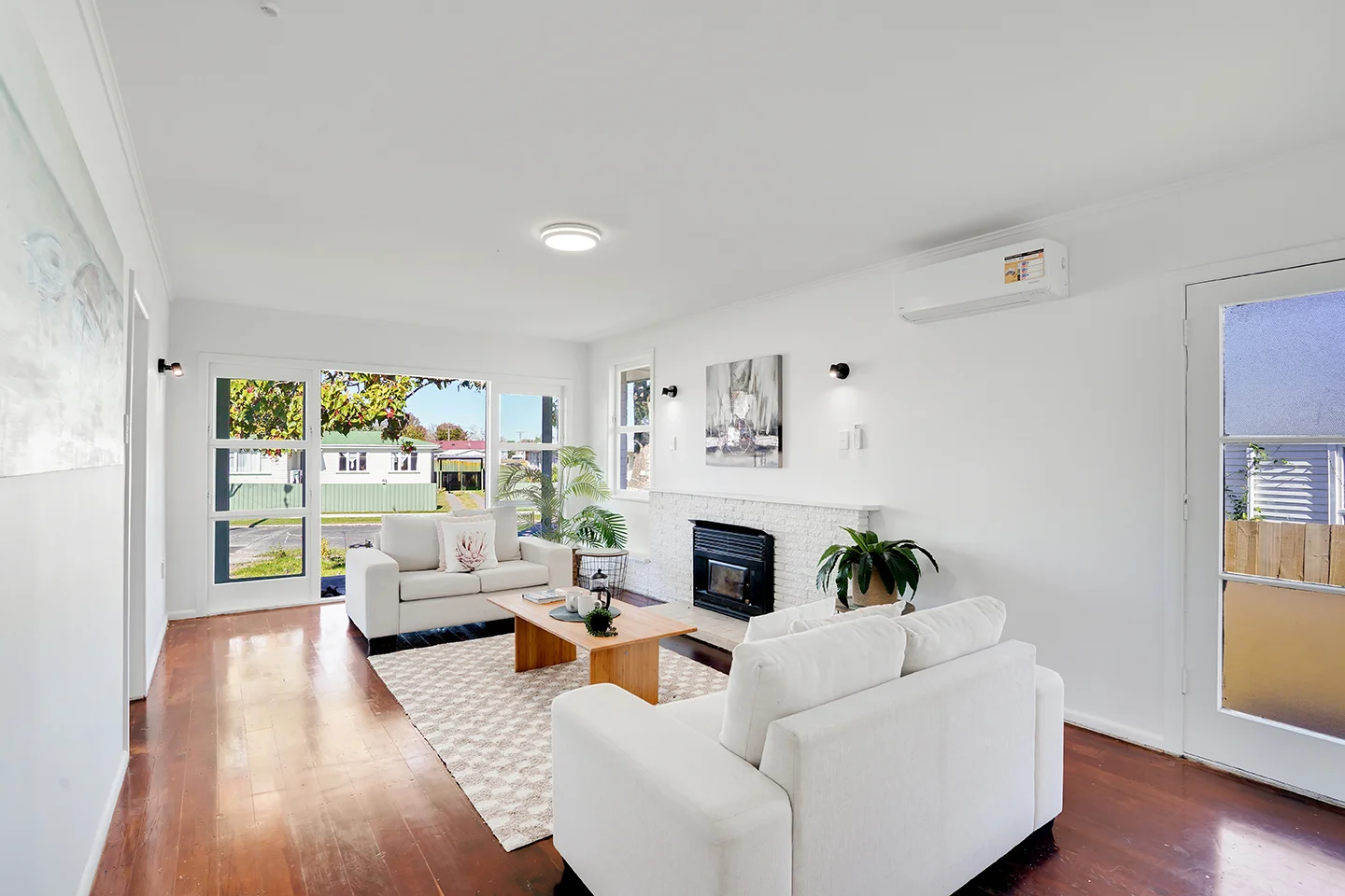 Enderley 3Habitaciones YOU WILL NOT FIND A BETTER ONE