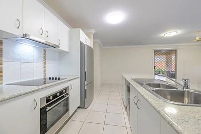 Kitchen - 44 Iris Road, Kirkwood, QLD 4680