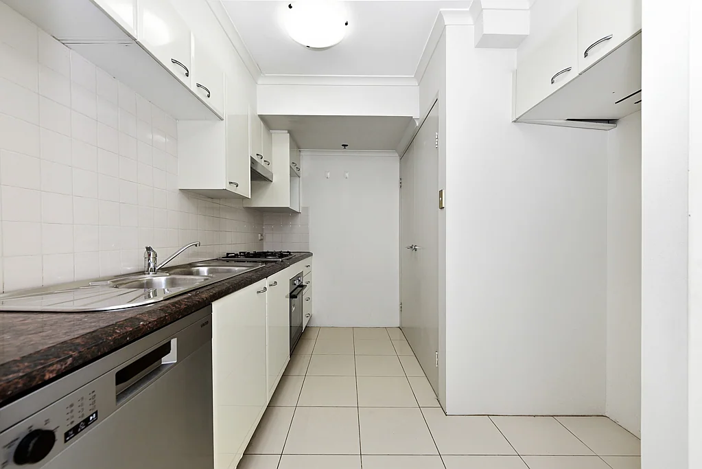 Prime Location 1 Bedroom Apartment