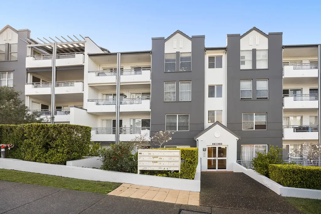 Modern Living in the Heart of Miranda
