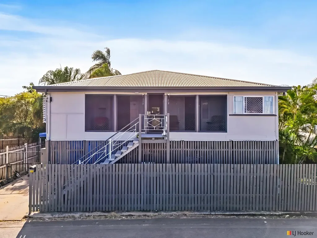 Rockhampton City 3ห้องนอน 203 Campbell Lane, Rockhampton | Dual Title Opportunity with Long-Term Tenants i