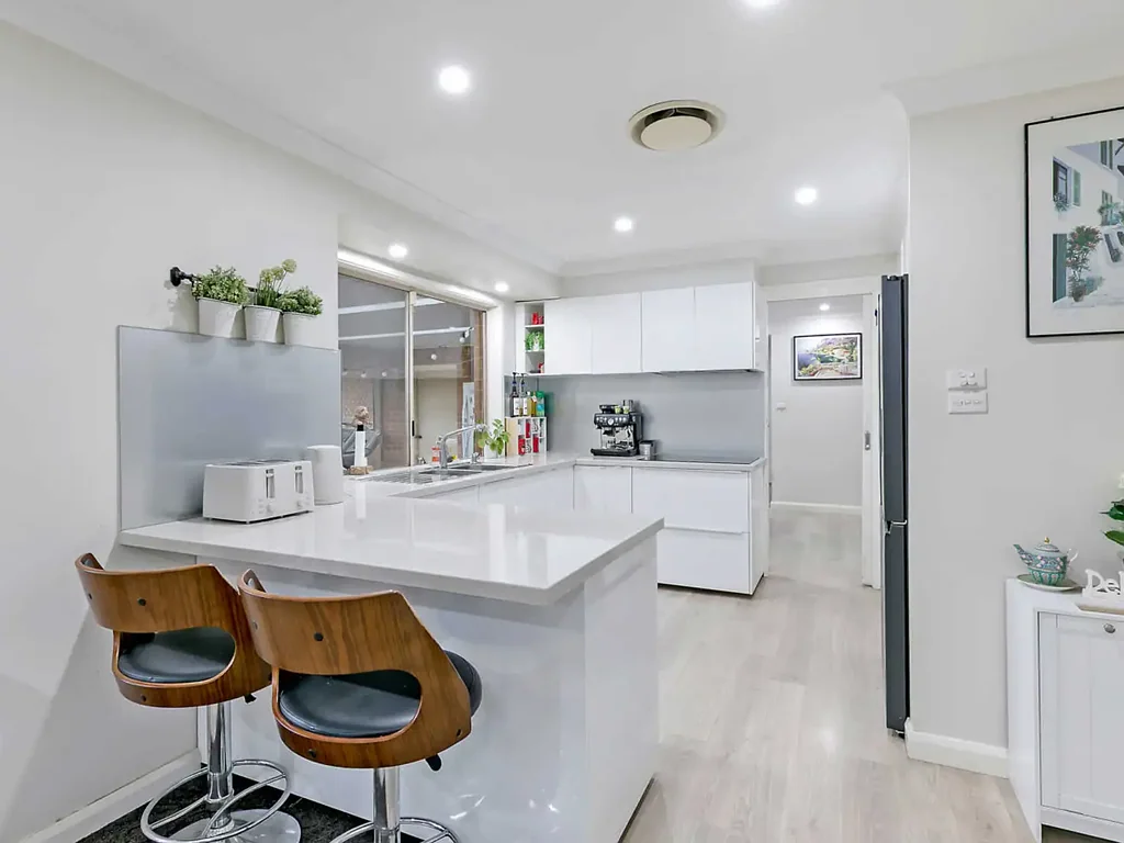 Quakers Hill 4Kwarto Peaceuful Living in premium locale on a large block of 736m2