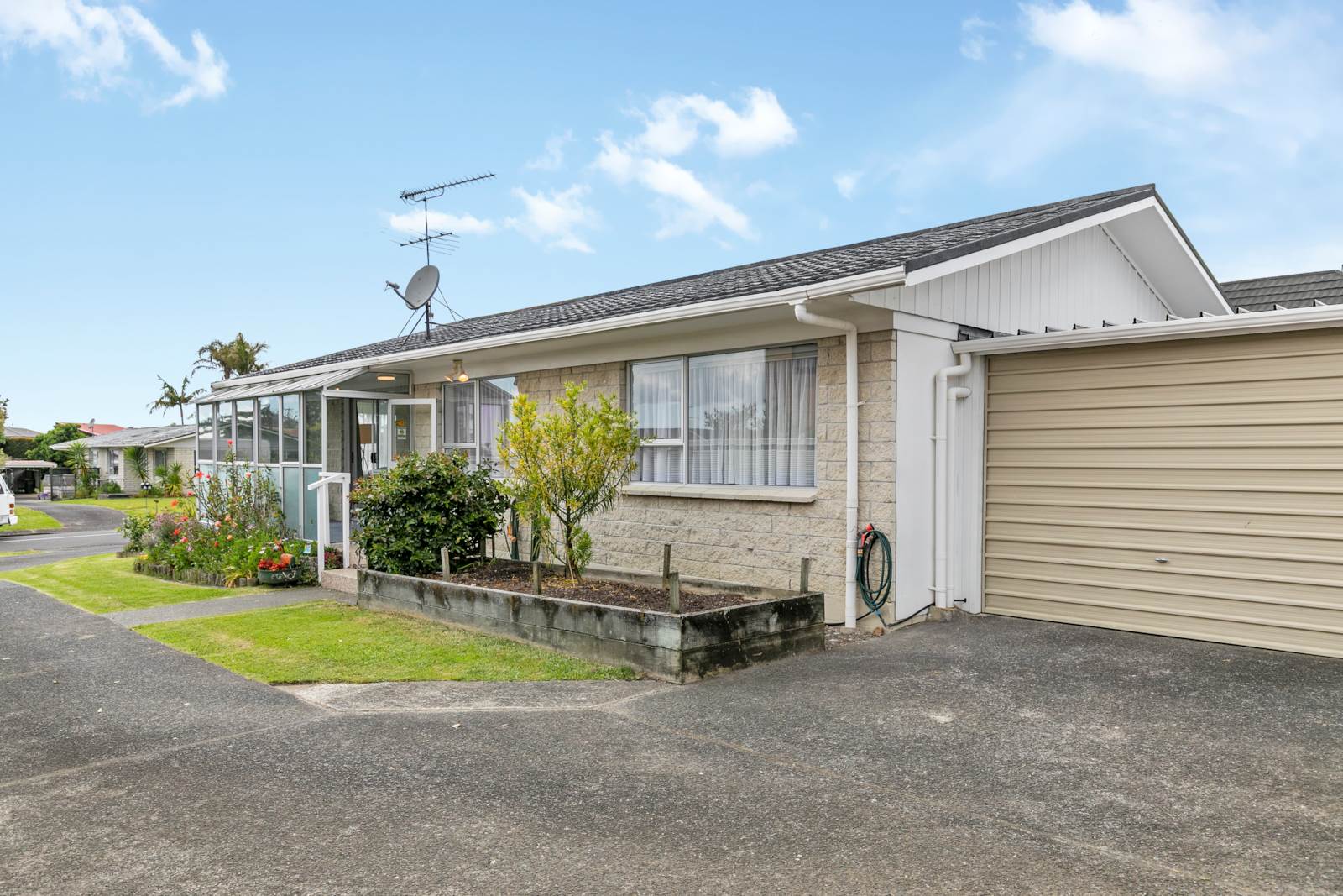 1/4 Ian Place, Glendene, Auckland - Waitakere, 3 ห้องนอน, 0 ห้องน้ำ