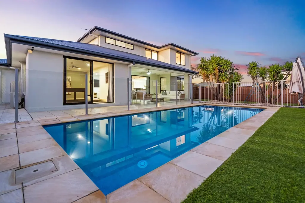 2 Maged Place, Thornlands, QLD 4164