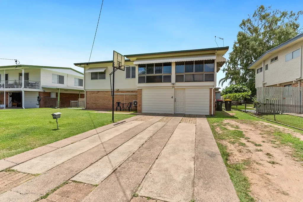 95 Sheehy Street, Park Avenue, QLD 4701